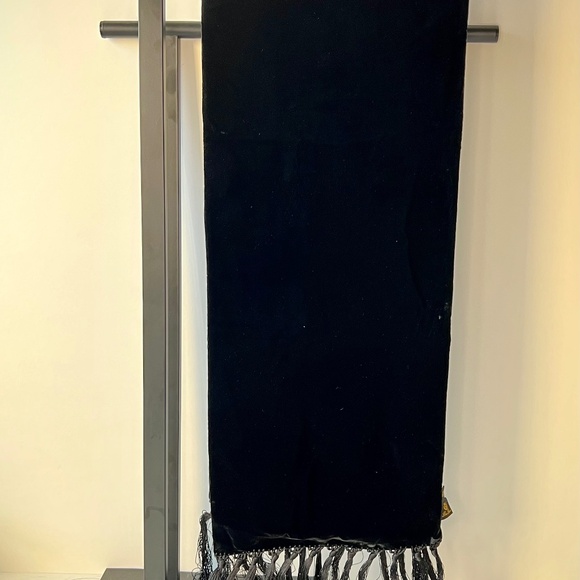 New Loro Piana Velvet and Silk Hand Knotted Evening Scarf.THE Top of the Line!